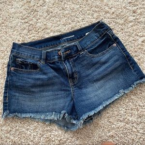 Boyfriend Jean shorts